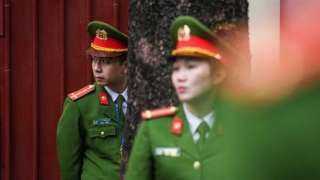 القبض على الرئيس السابق لديوان الحكومة الفيتنامية للاشتباه في إساءة استخدامه للسلطة