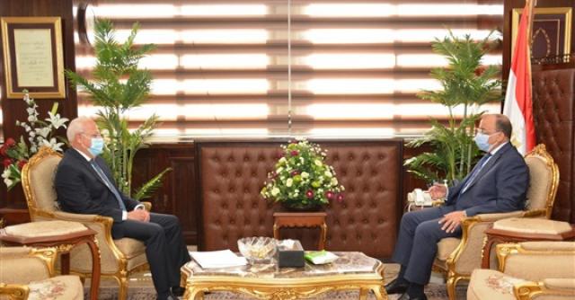 اجتماع وزير التنمية المحلية مع محافظ بورسعيد