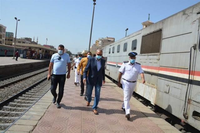 محافظ القليوبية يتابع خروج عجلتين للقطار رقم 163 الروسى والمتجه من اسوان الى اسكندرية، دون حدوث أي إصابات - صورة أرشيفية