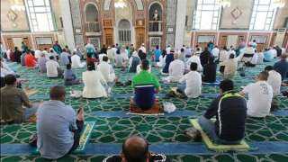 ما حكم صلاة الجمعة في الزوايا الصغيرة؟ الإفتاء تجيب