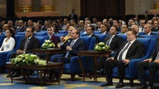 السيسي لـ وزير الاتصالات: بلاش تتكلم على مشروعات هتتعمل خلال الفترة المقبلة