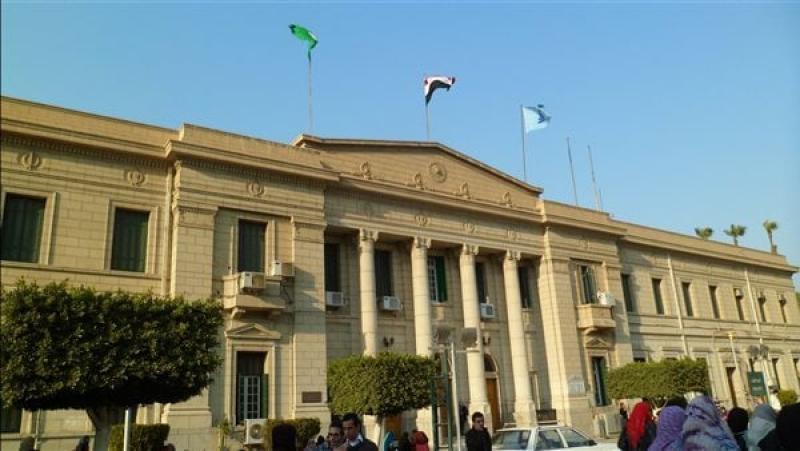 كلية الاداب جامعة القاهرة