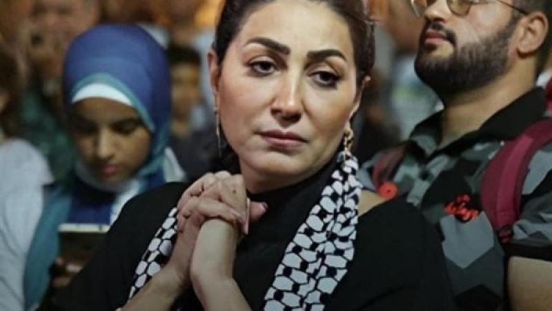 وفاء عامر