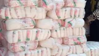 تفاصيل سقوط أطنان من السكر قبل بيعه في السوق السوداء بالقاهرة
