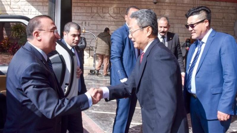 اللواء محمد الشريف محافظ الإسكندرية