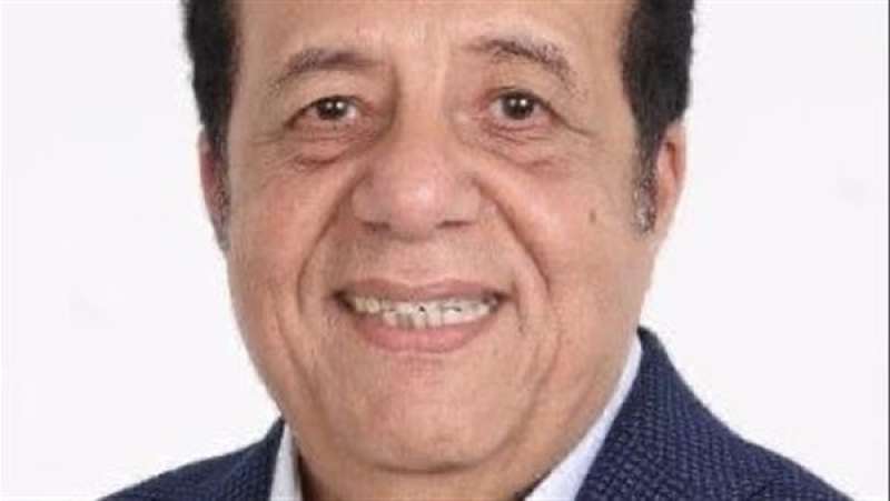 عاطف عبد اللطيف