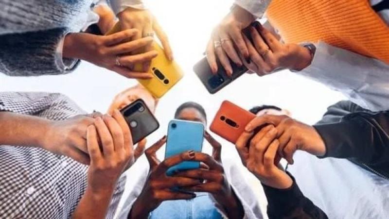 بسبب المحمول، آلام الركبة والمفاصل