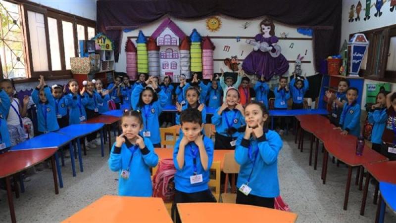 توافد الطلاب علي المدارس