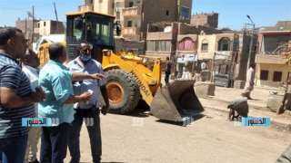 رئيس مدينة المحلة الكبرى يشرف على عمليات النظافة ورفع القمامة