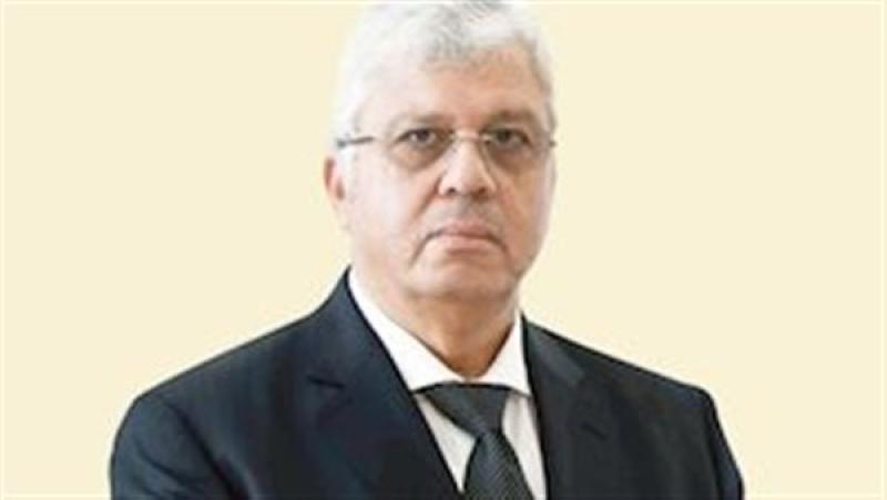 د. أيمن عاشور