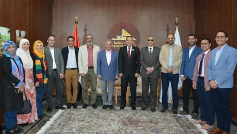 الرأي العام