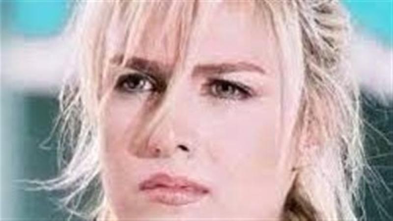 سيمون