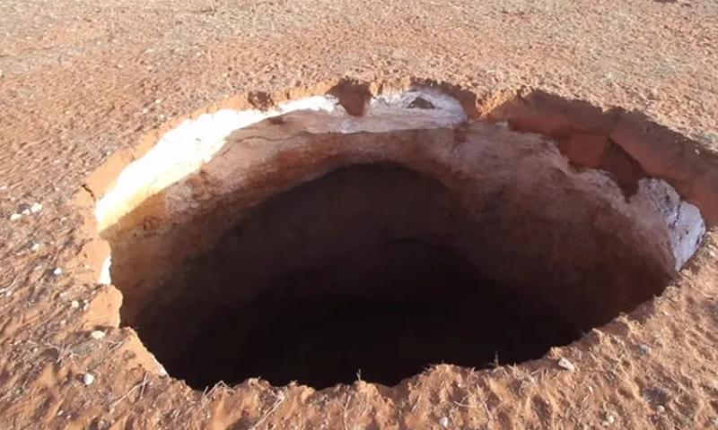 حفرة صورة أرشيفية