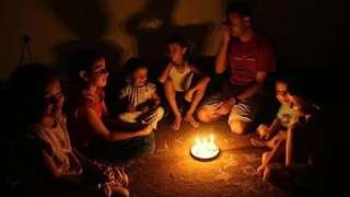 قبل ساعات من تطبيقها، تخفيف أحمال الكهرباء ترعب المصريين، والنشطاء: عندنا امتحانات