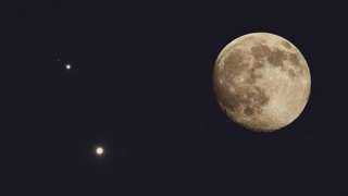 معهد الفلك: ضوء القمر سيحجب رؤية شهب القيثارة الإثنين المقبل