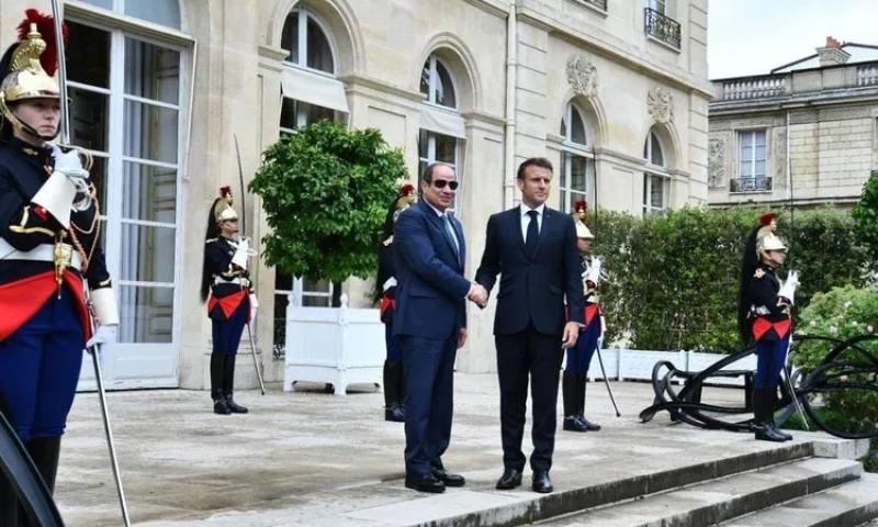 الرئيس السيسي ورئيس فرنسا