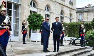 أخر مستجدات تطور العلاقات المصرية الفرنسية في عهد السيسي وماكرون