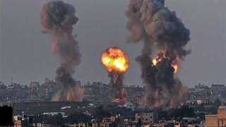 غارة إسرائيلية تستهدف مدينة رفح جنوب قطاع غزة