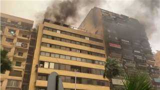 الأدلة الجنائية تعاين حريق شقة سكنية بأوسيم