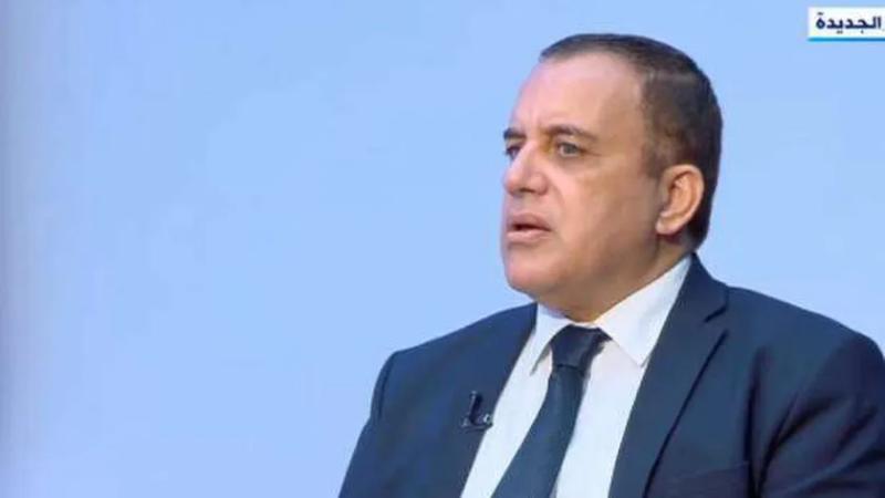 الكاتب الصحفي عزت إبراهيم رئيس تحرير الأهرام ويكلي