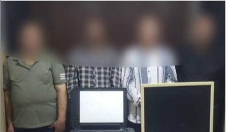 المتهمين