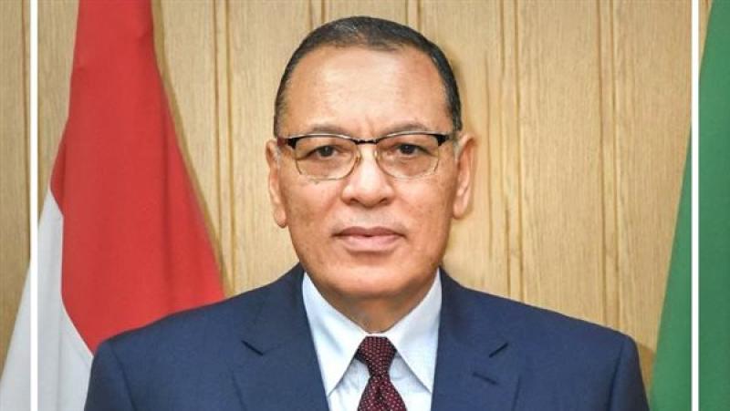 الدكتور ممدوح غراب محافظ الشرقية