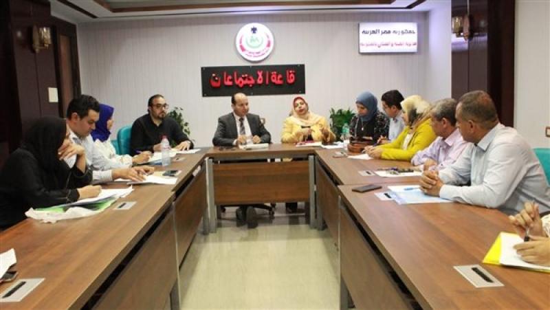 صحة القليوبية خلال لقاء مديري المستشفيات