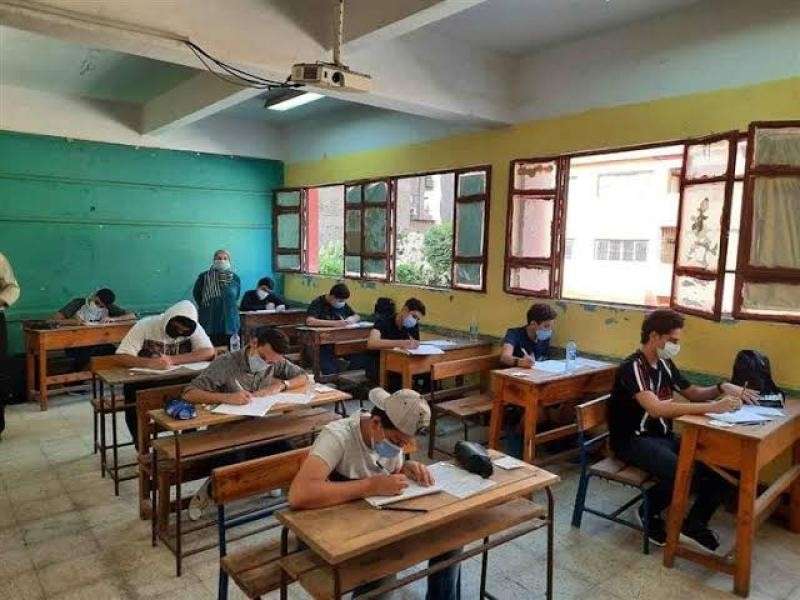 امنتحانات الشهادة الإعدادية