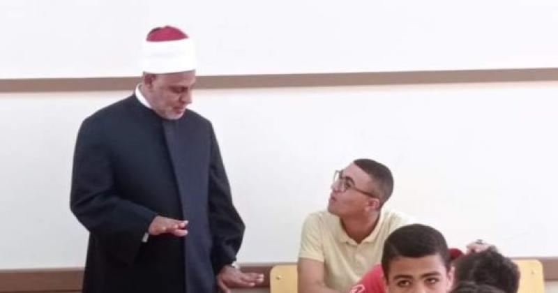 جولة الدكتور أحمد الشرقاوي رئيس الإدارة المركزية لشؤون التعليم