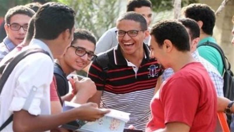 امتحانات شهادة الدبلومات