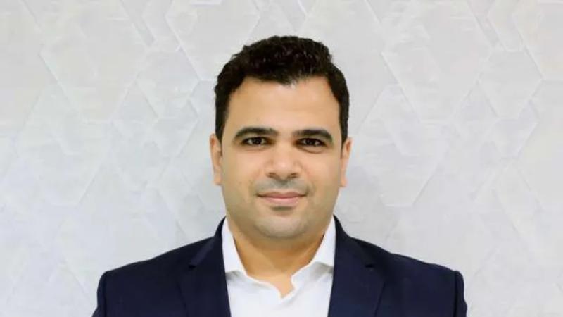 الكاتب الصحفي مصطفى عمار