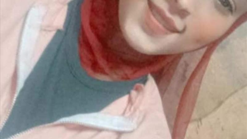 الطالبه المختفيه
