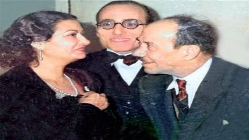 أم كلثوم وأحمد رامى وبينهما محمد القصبجى