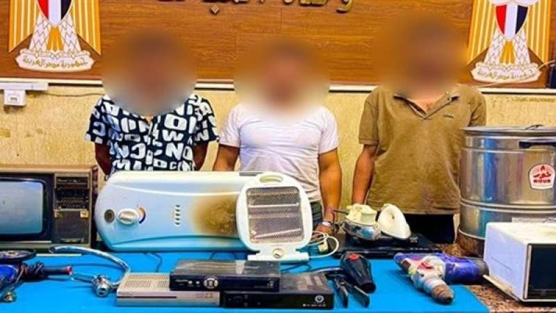 المتهمون والمضبوطات