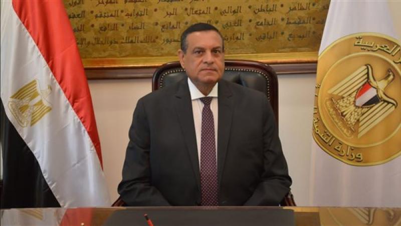 وزير التنمية المحلية