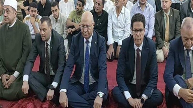 صلاة العيد بمسجد ناصر في بنها بالقليوبية