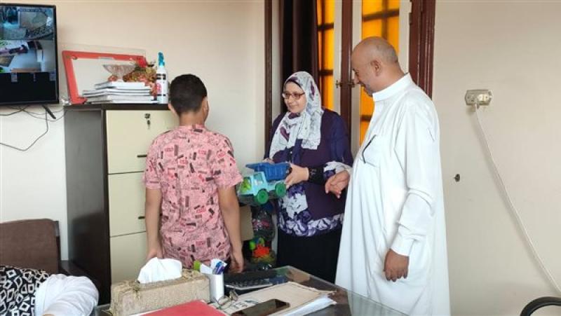توزيع ملابس وهدايا تضامن الدقهلية