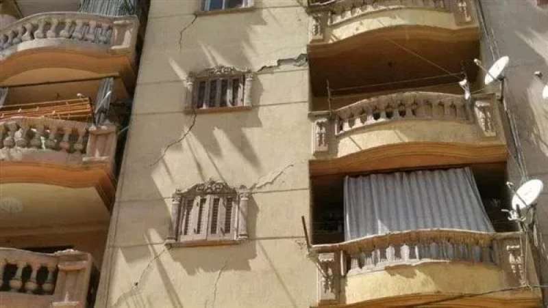 عقار محرم بك المائل