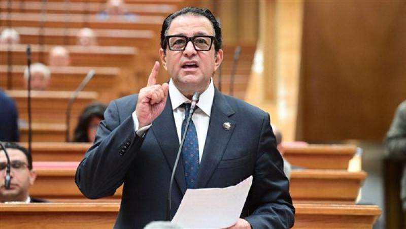 علاء عابد