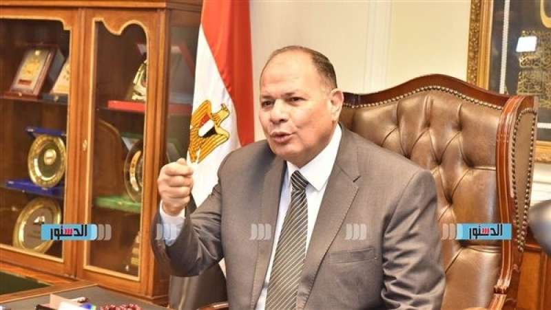 اللواء عصام سعد محافظ أسيوط