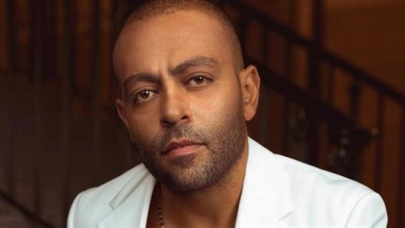 تامر عاشور