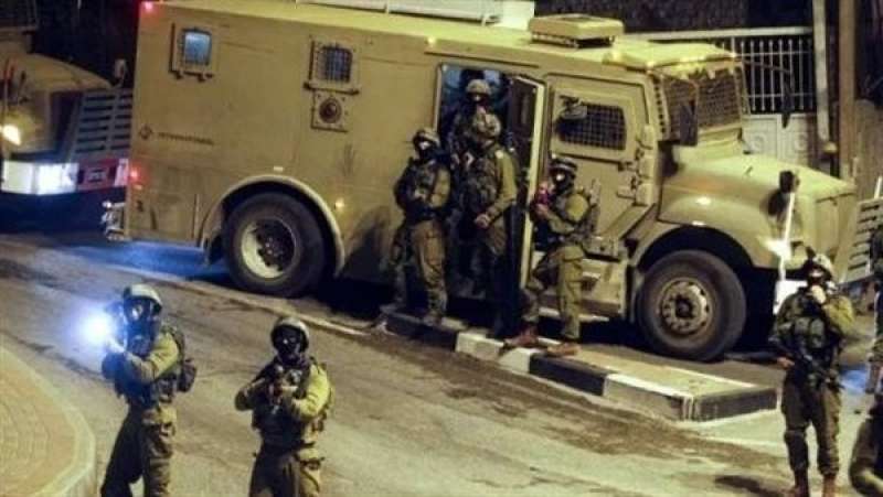 قوات الاحتلال الإسرائيلي تقتحم أحد المخيمات - ارشيفية