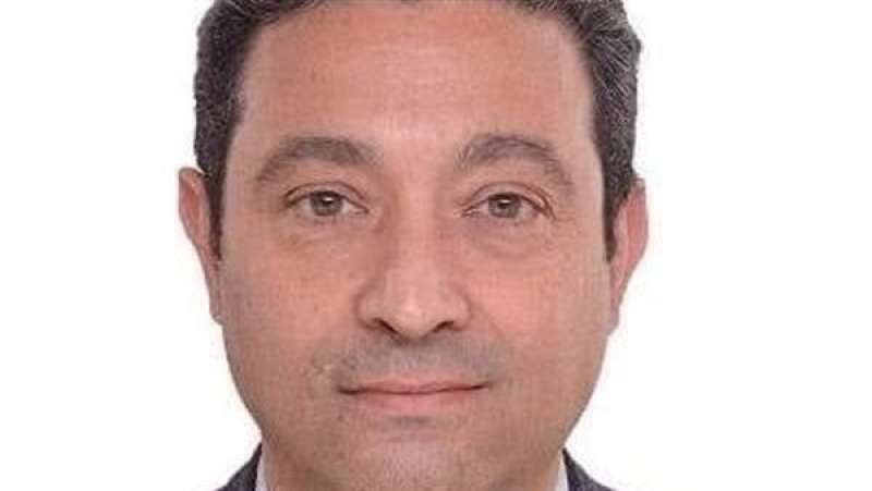 الدكتور ايمن الشهابي