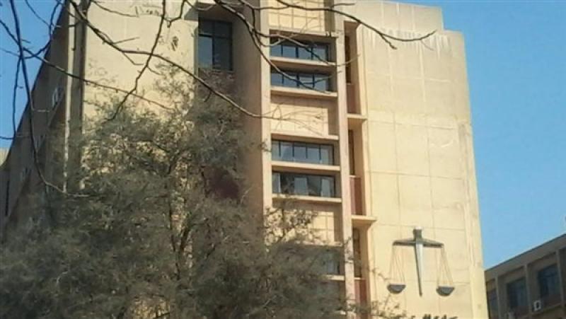 جامعة عين شمس