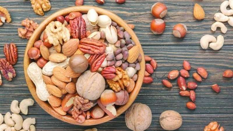 فوائد المكسرات للدايت