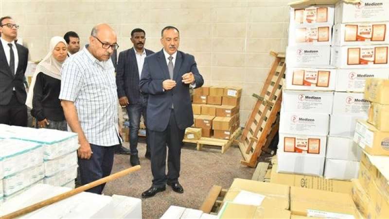 محافظ اسيوط يتفقد