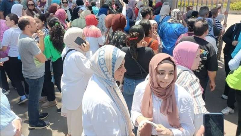 طلاب الثانوية العامة