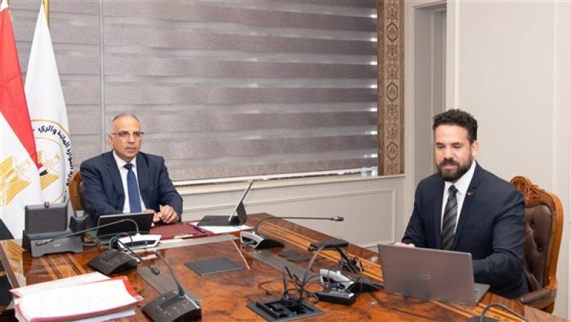 لقاء وزير الرى ورئيس المجلس التصديرى