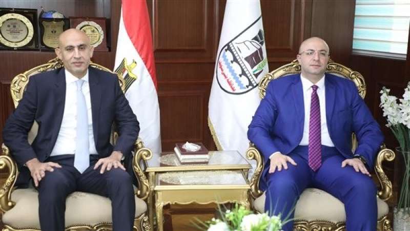 محافظ بني سويف يستقبل وزير التربية والتعليم