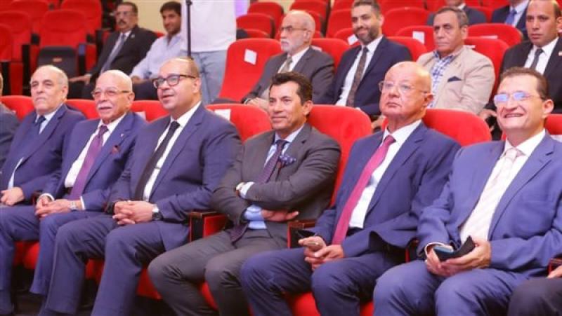 ياسر إدريس - وزير الشباب والرياضة
